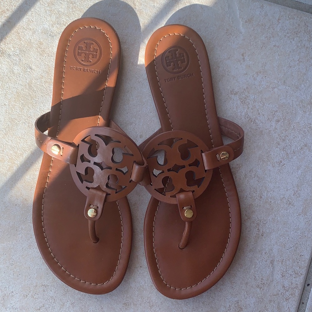 Tory Burch Vintage Vachetta Leather Logo Sandals